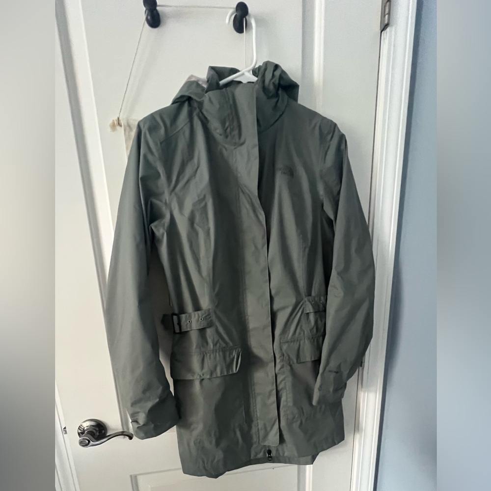 The North Face Women's Jacket in Grey